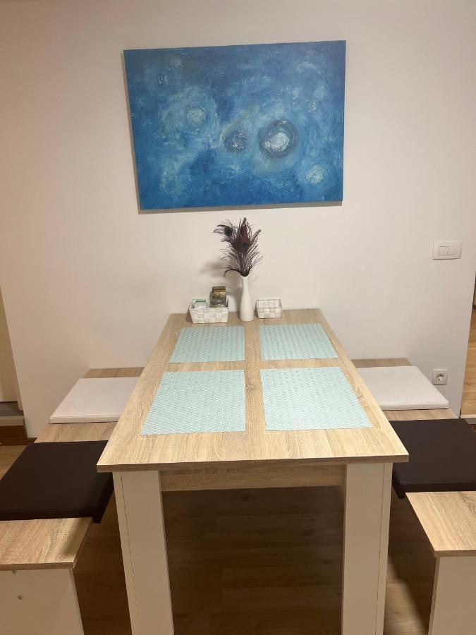 Blue Sun Apartment Ljubljana Ngoại thất bức ảnh