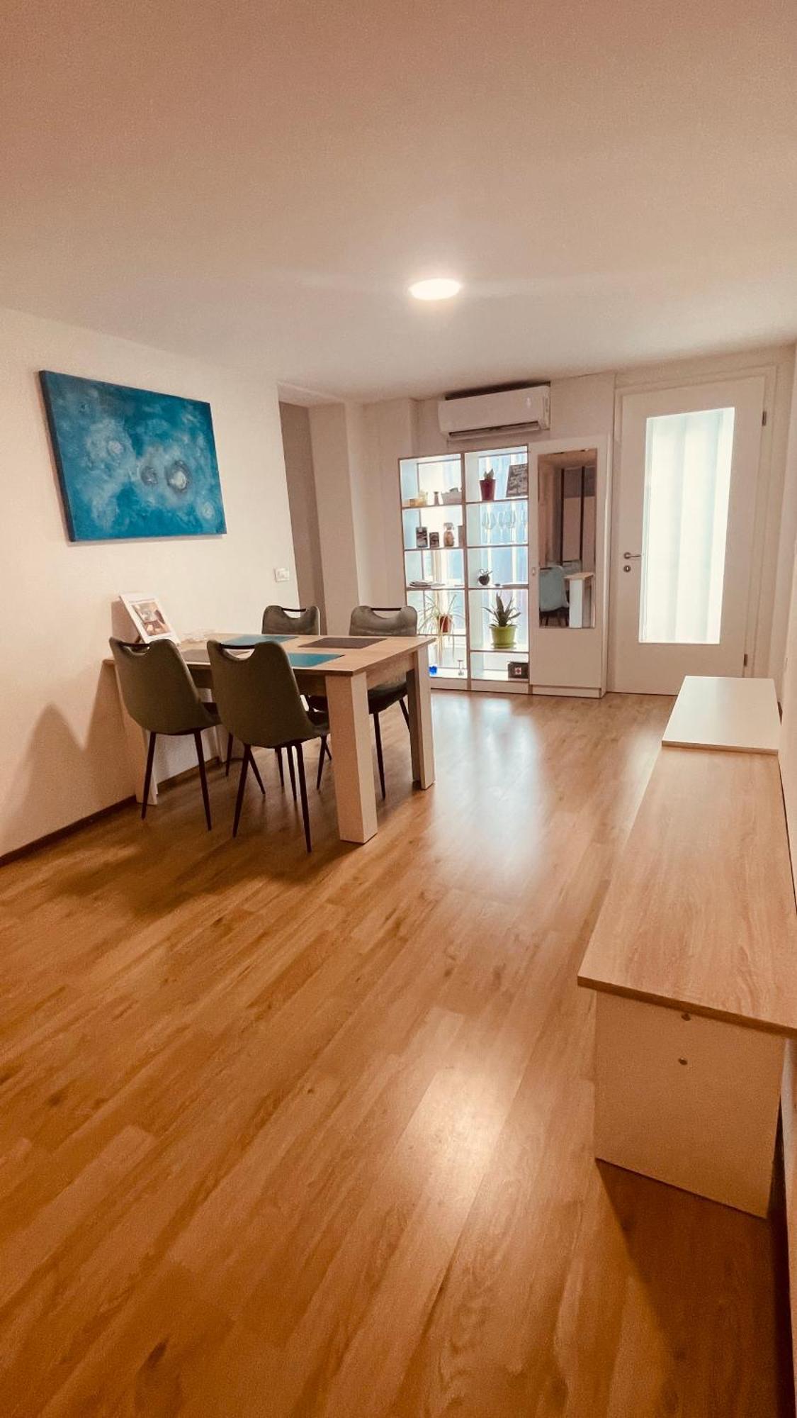 Blue Sun Apartment Ljubljana Ngoại thất bức ảnh