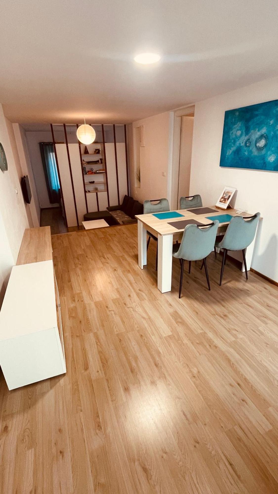 Blue Sun Apartment Ljubljana Ngoại thất bức ảnh